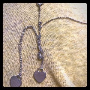 Tiffany and co necklace tangled up needs a clean